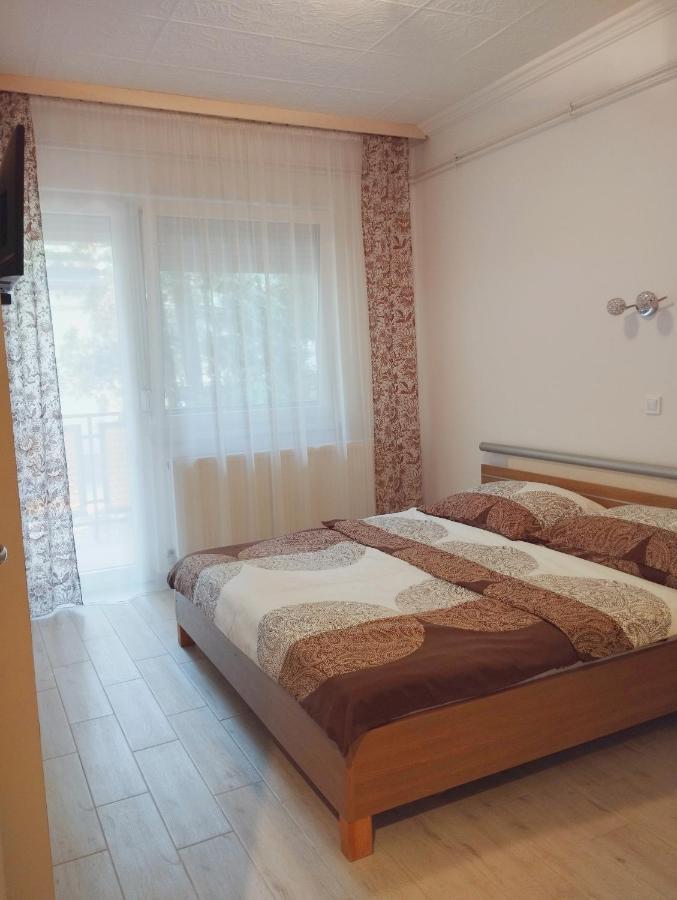 ハイデゥソボスローIldiko Apartmanアパートメント エクステリア 写真